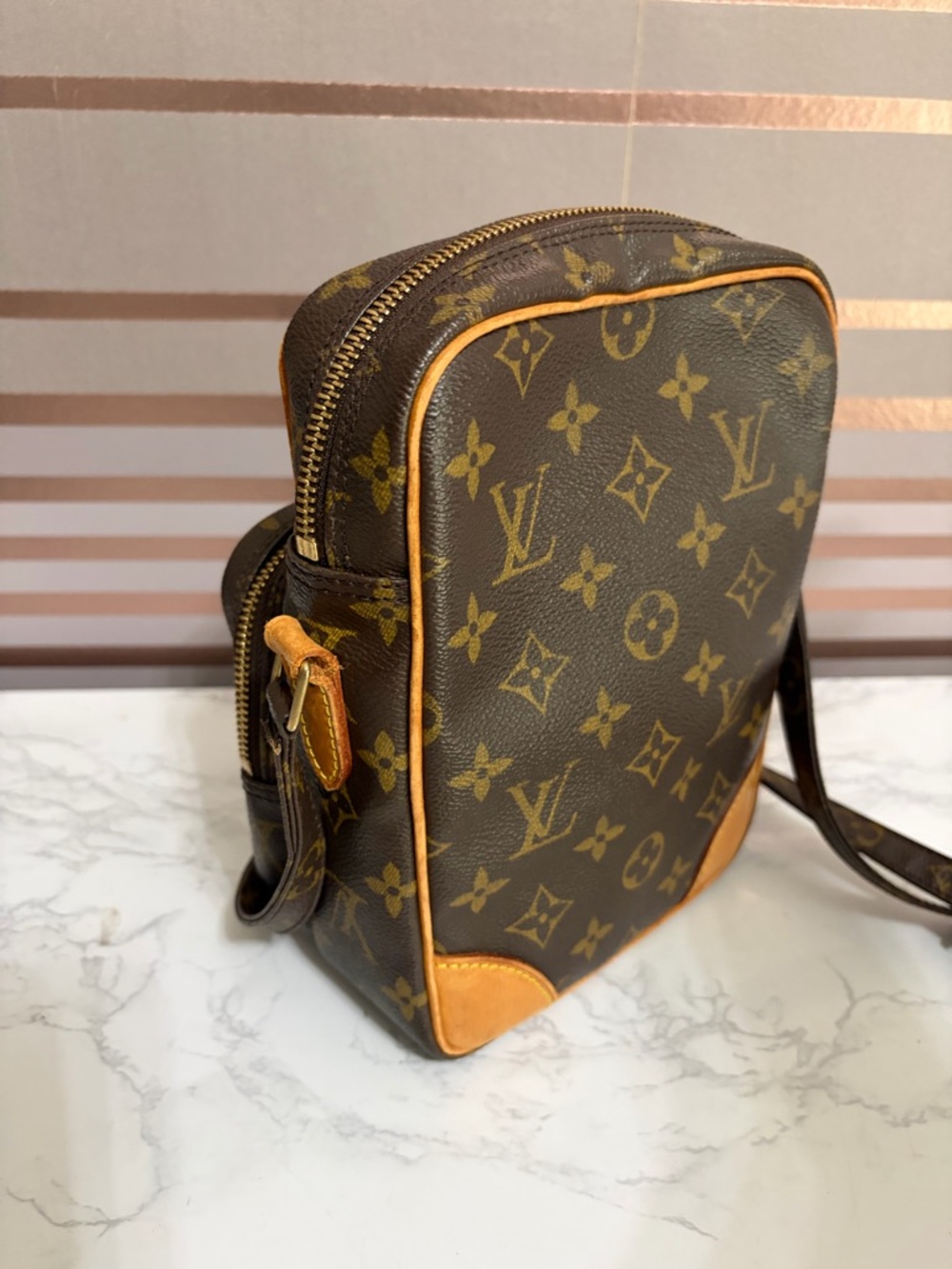 Louis Vuitton Brown Monogram Canvas Crossbody with Tan Trim - Picture 7 of 16